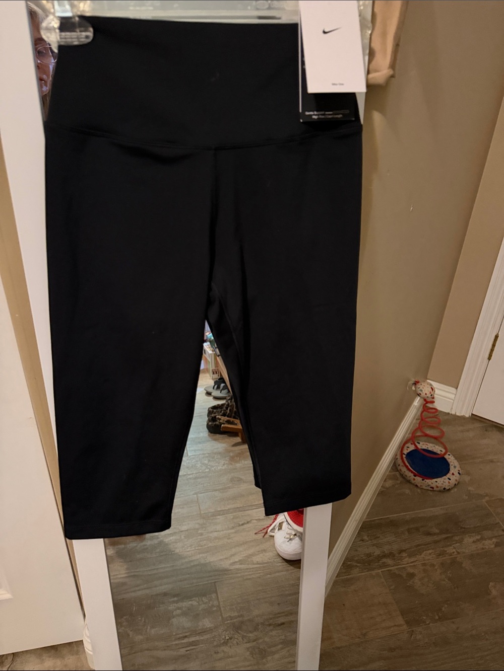 Nike women’s Black Capri Leggings